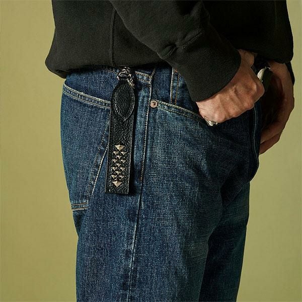 CALEE キャリー STUDS LEATHER FLAT SHORT KEY RING