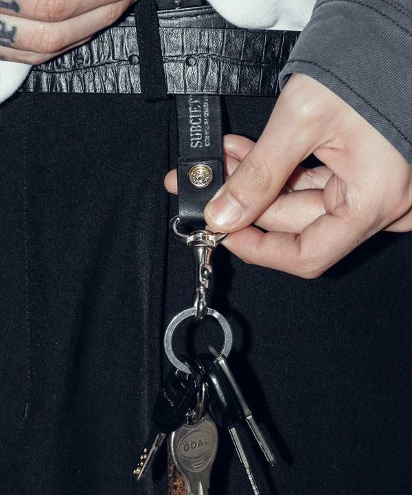 SUBCIETY サブサエティ Studs leather key-holder