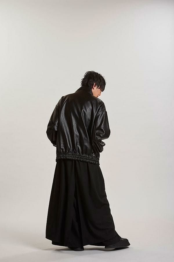 島*ム様 no id.ノーアイディー ラムバフィングトラックジャージBLZ　ラム NO ID. ノーアイディー シンセティックレザーBIGトラックBLZ