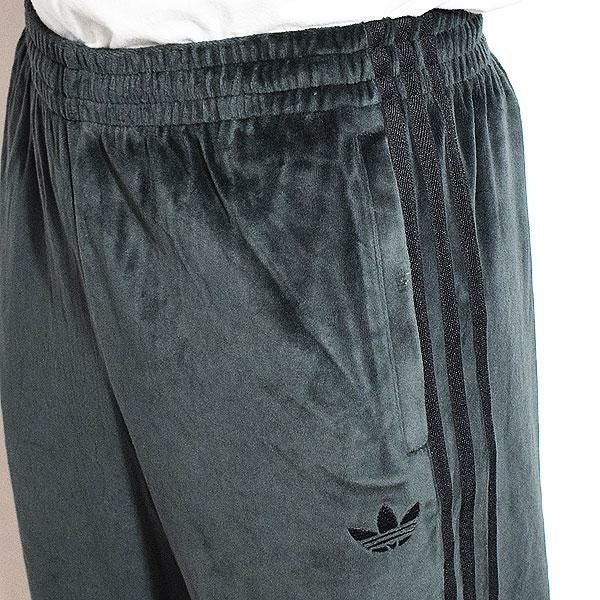 adidas Originals アディダス オリジナルス SSTアディカラー ベロア
