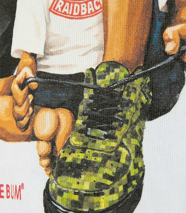 APPLEBUM アップルバム “Brand New Kicks (Pixel Camo)” T-shirt