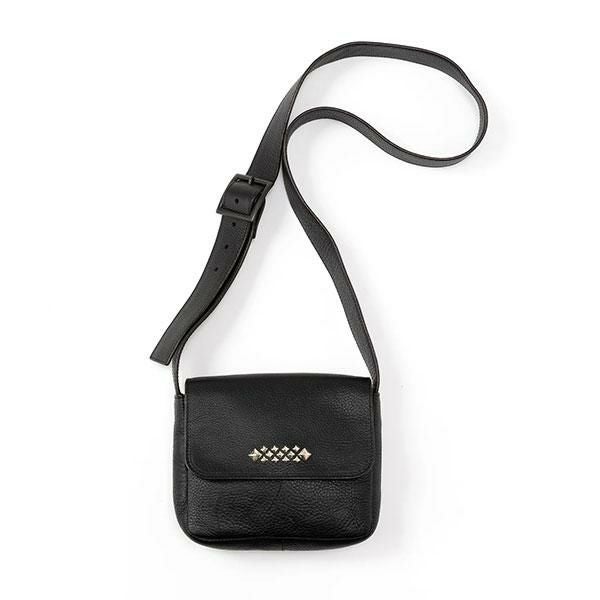CALEE キャリー STUDS LEATHER SHOULDER POUCH BAG