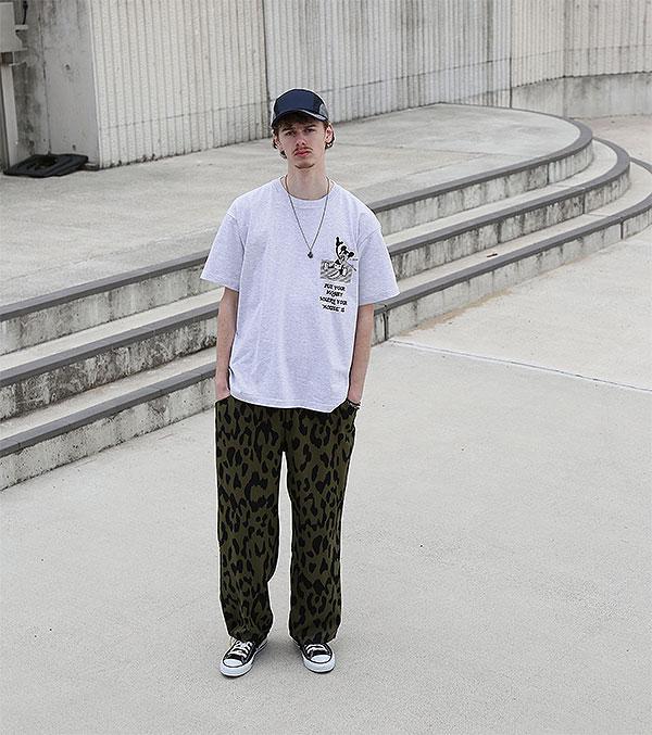 QUOLT クオルト ABSTRACT PANTS